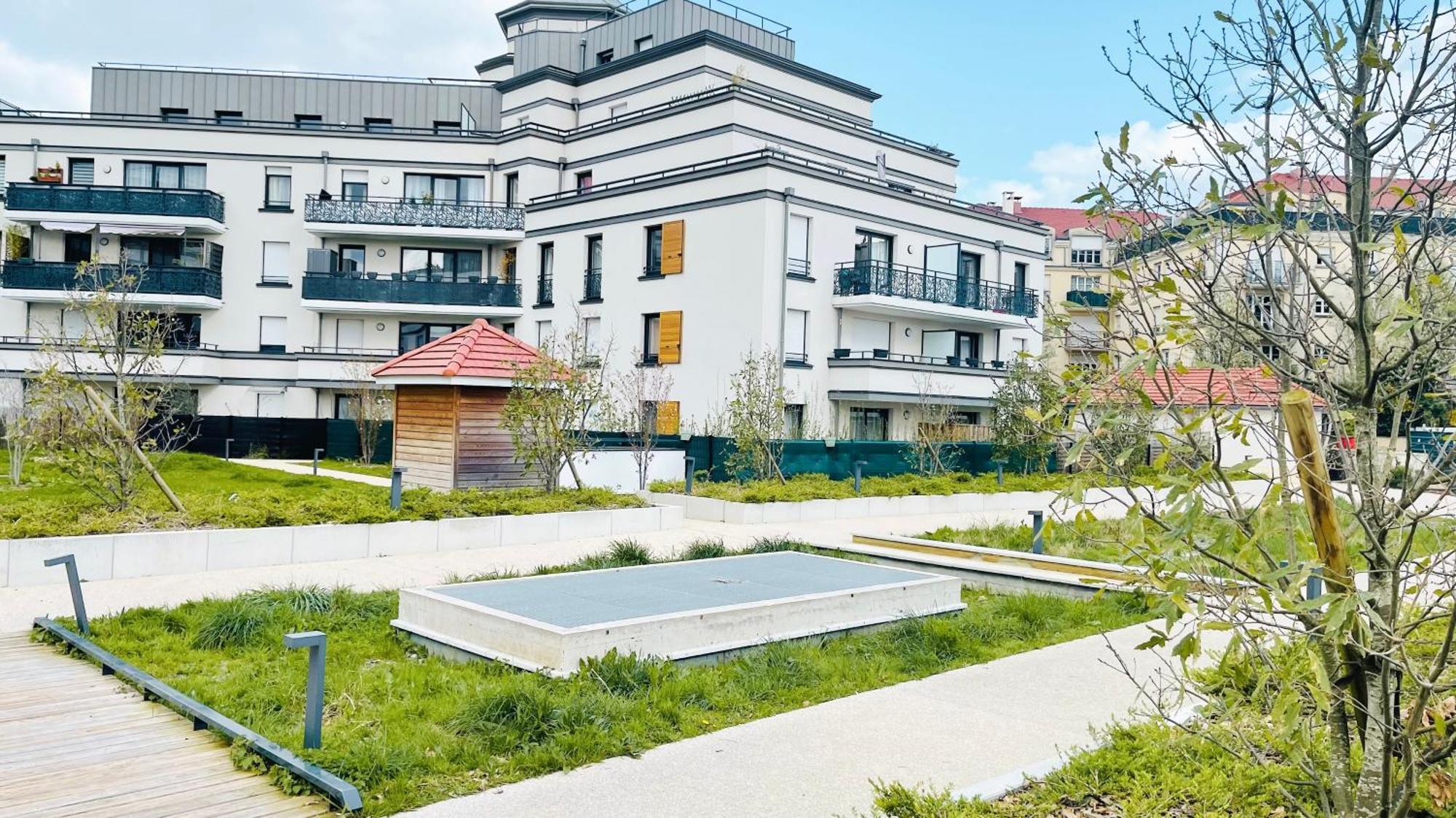 Le Lion D'Or - Parking - Netflix - Wifi - Nerf Apartment บุสซี-แซ็ง-ฌอร์ฌ ภายนอก รูปภาพ