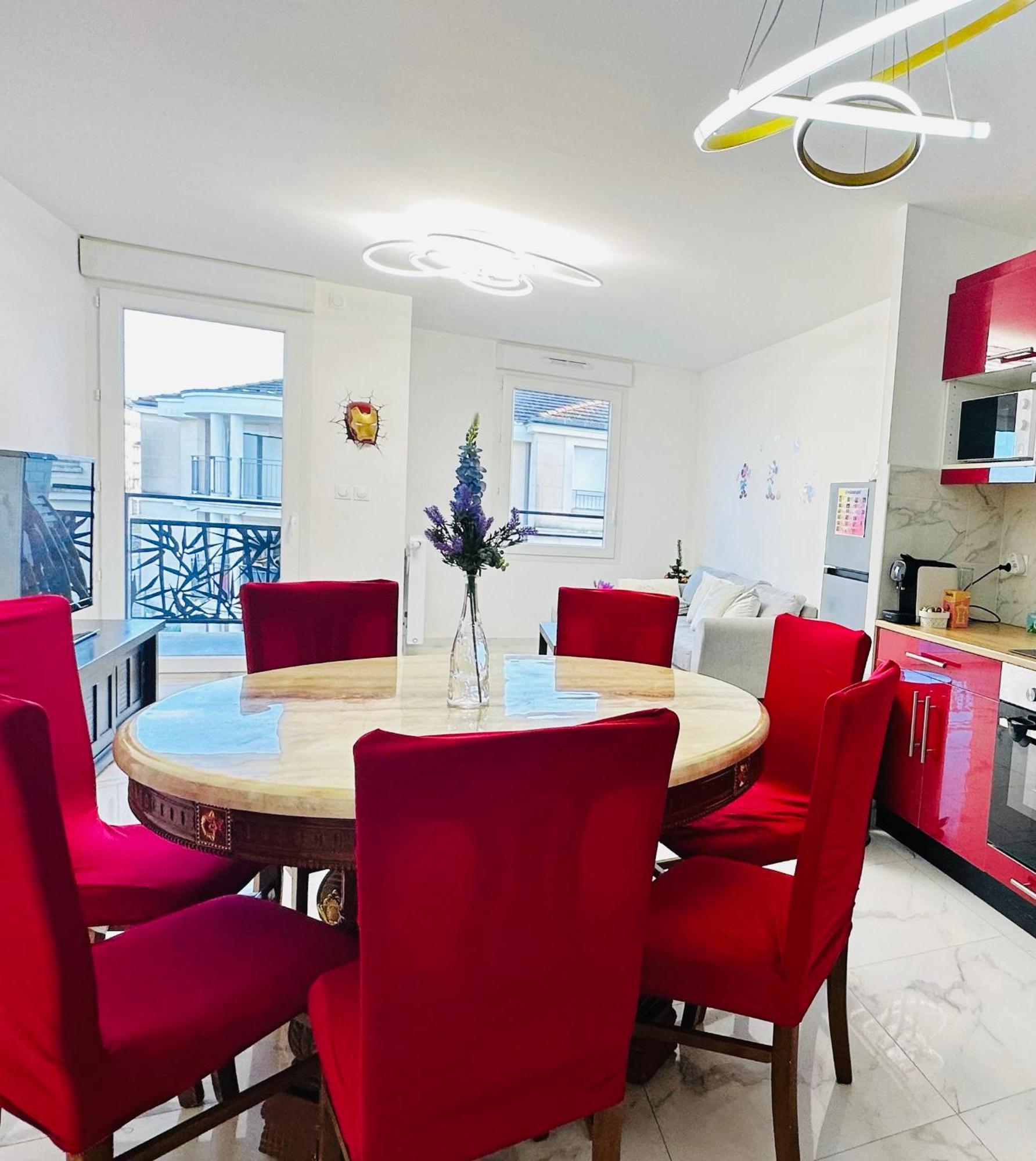 Le Lion D'Or - Parking - Netflix - Wifi - Nerf Apartment บุสซี-แซ็ง-ฌอร์ฌ ภายนอก รูปภาพ
